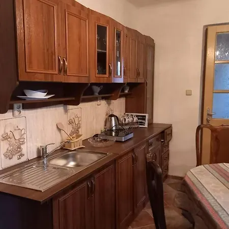 Pod Jestedem Apartment *